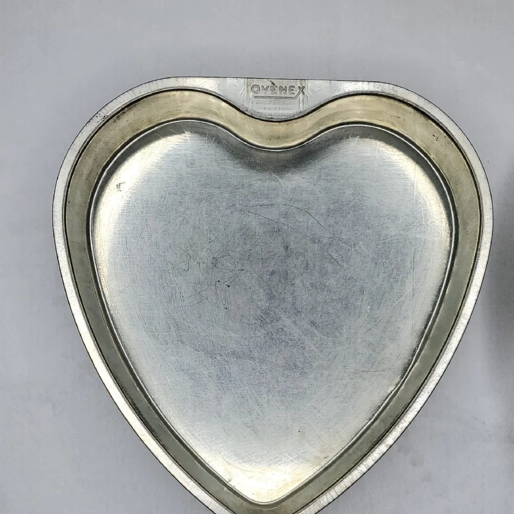 Heart Shape Baking Pans Set of 2 Love